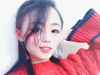 萌娜丽莎逗唱歌