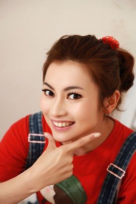 翠被冷落凄余馨主播照片