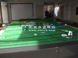 华堂多媒体专家主播照片