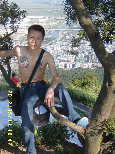 ‖范某某↘的主播照片