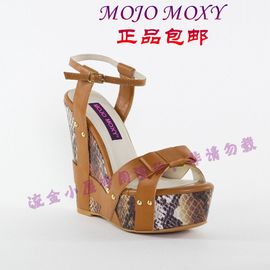 MOJOMOXY主播照片