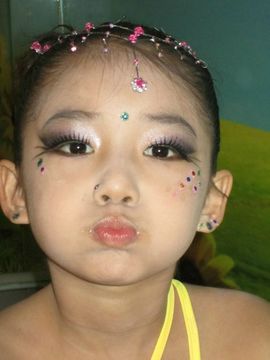 总想扇死丈母娘主播照片