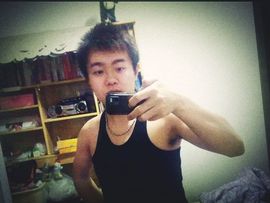 阳光小帅男主播照片