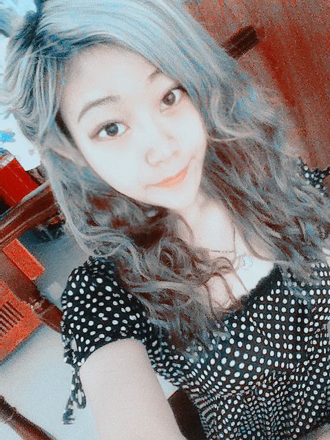 芊浔情感专线的主播照片