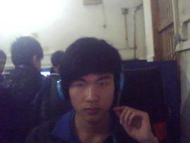 孤星，一护主播照片