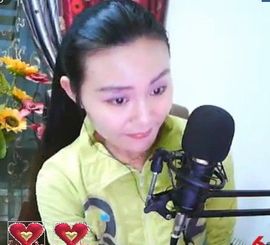 892000主播照片