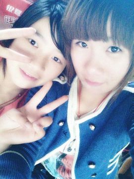 胡一菲菲主播照片