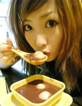 尐嘴欠吻︶ε╰;主播照片