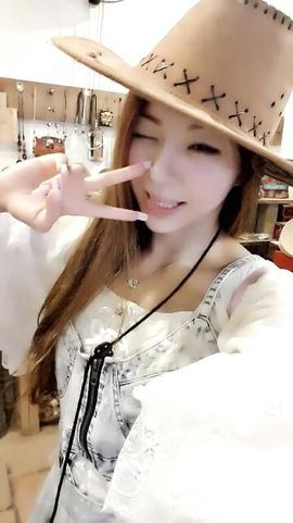 喵喵童鞋主播照片
