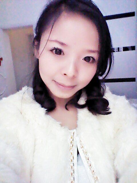 べ自私小女人.妮的主播照片