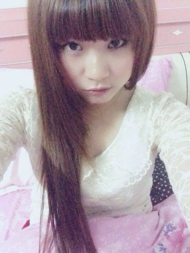 小女子微笑的主播照片