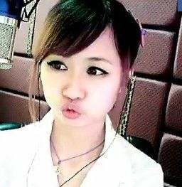 ゛唯爱°小妞♀主播照片