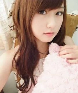 晓晓ing主播照片