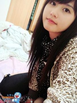 晓晓ing主播照片