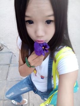 我是你瑞妈主播照片