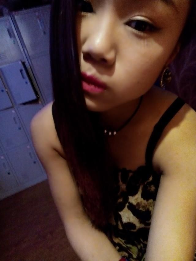 我是你瑞妈主播照片