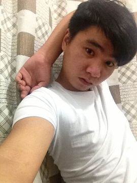 拿枪打蚂蚁哦主播照片