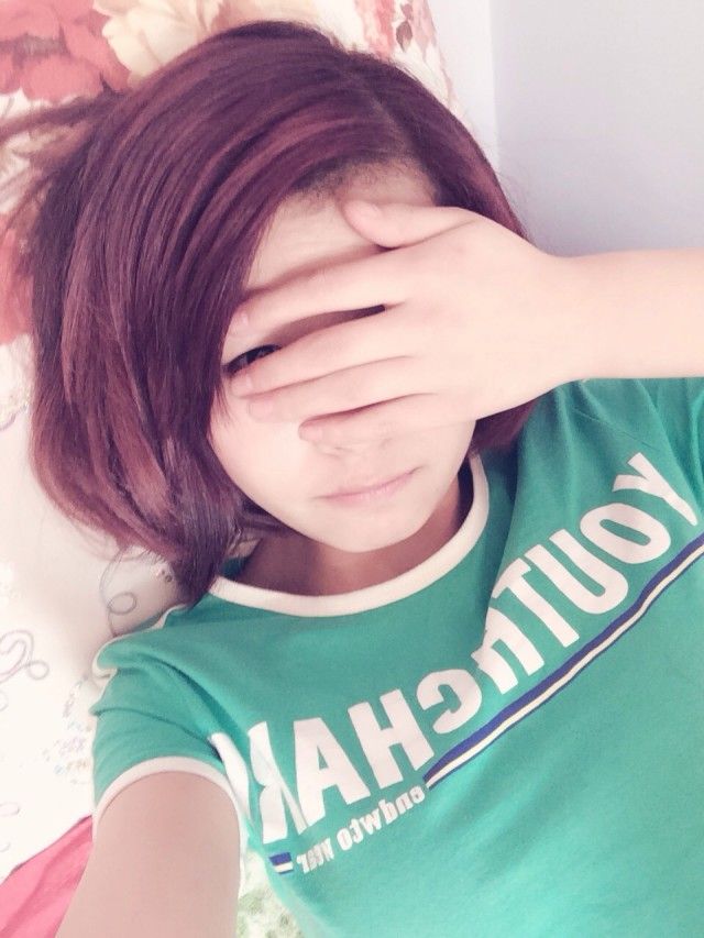 丫头灬感冒了主播照片