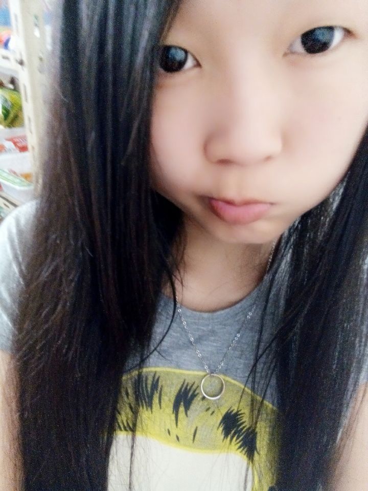 ♚Female.16主播照片