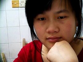 影子爱哭主播照片