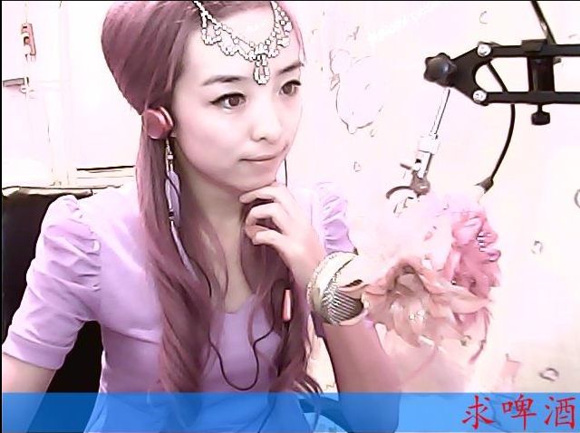 请问小姐您贵姓的主播照片