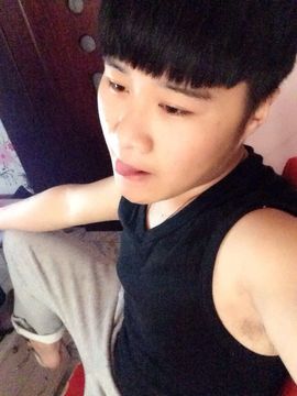 Mcc洛西主播照片