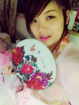 小欣欣，到此一游主播照片