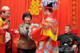 京城中式司仪二师兄主播照片