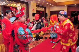 京城中式司仪二师兄主播照片