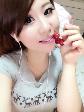 Ss苏曼主播照片