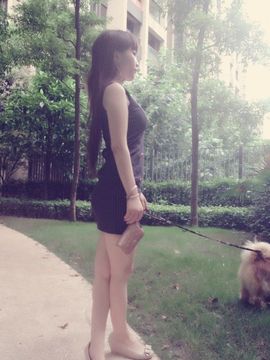 小兜兜xin主播照片