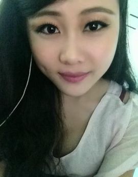 奕露西$唱歌主播照片