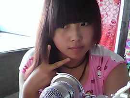 小佳-雀巢咖啡主播照片
