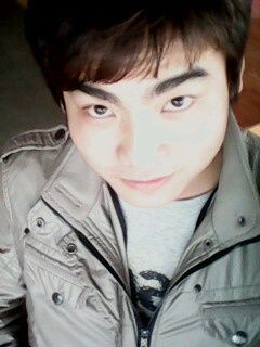 萧萧yq主播照片