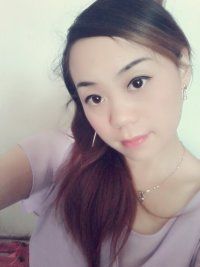 艾曼丽主播照片