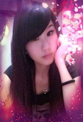 股市里的鹰主播照片