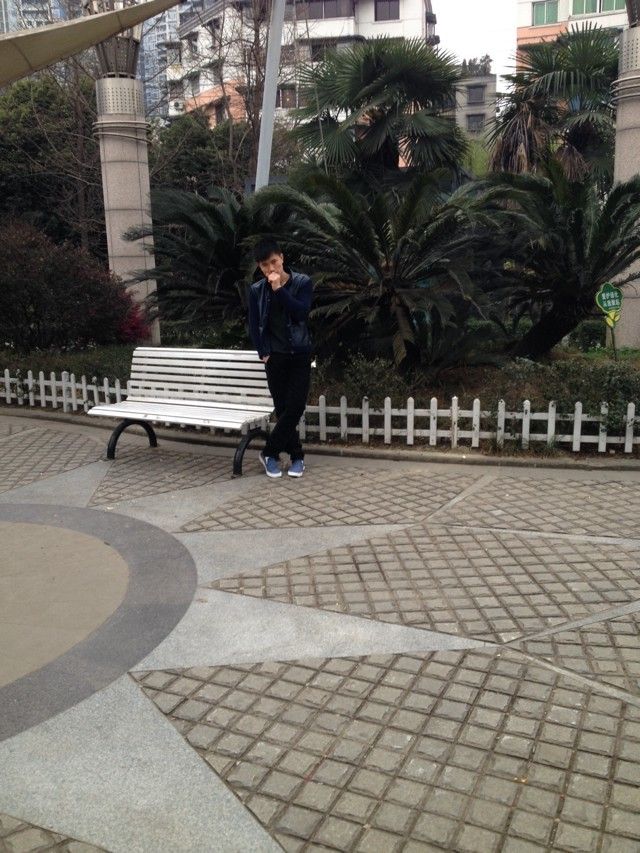 一曲一忆的主播照片
