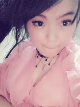 画房间号879898主播照片