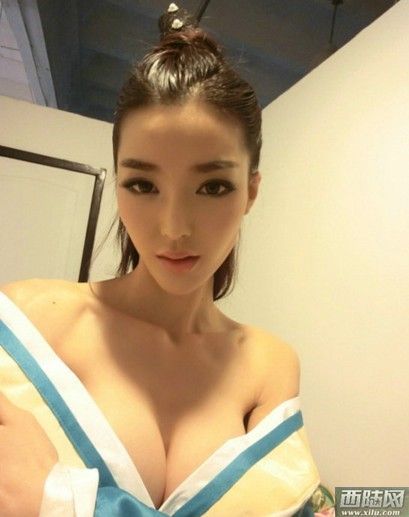 蓝格传媒主播照片