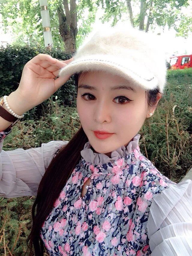 蝉蝉-----瑜儿的主播照片