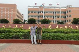 谁让我失望我让他绝望主播照片