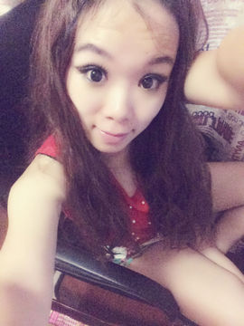 小优拉丶主播照片