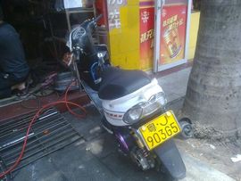 小.陆主播照片
