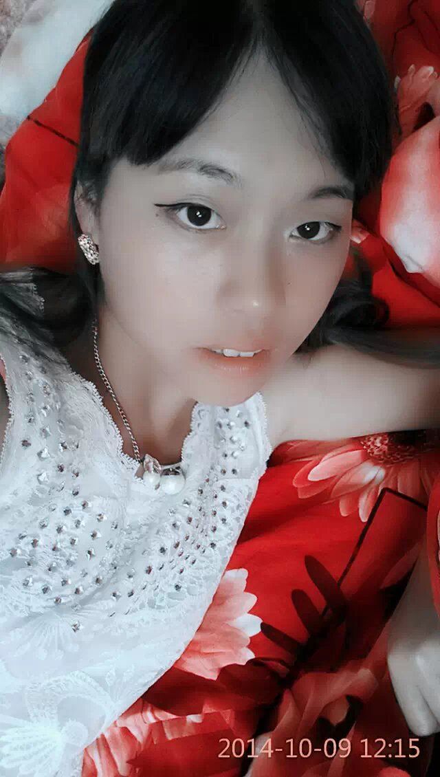 丢了心的茹凉i的主播照片