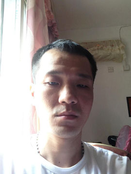 罗密拉主播照片