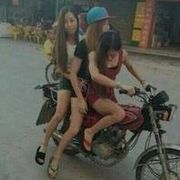 有位同学悄悄加入房