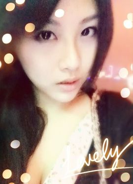 似灬蔻蔻主播照片