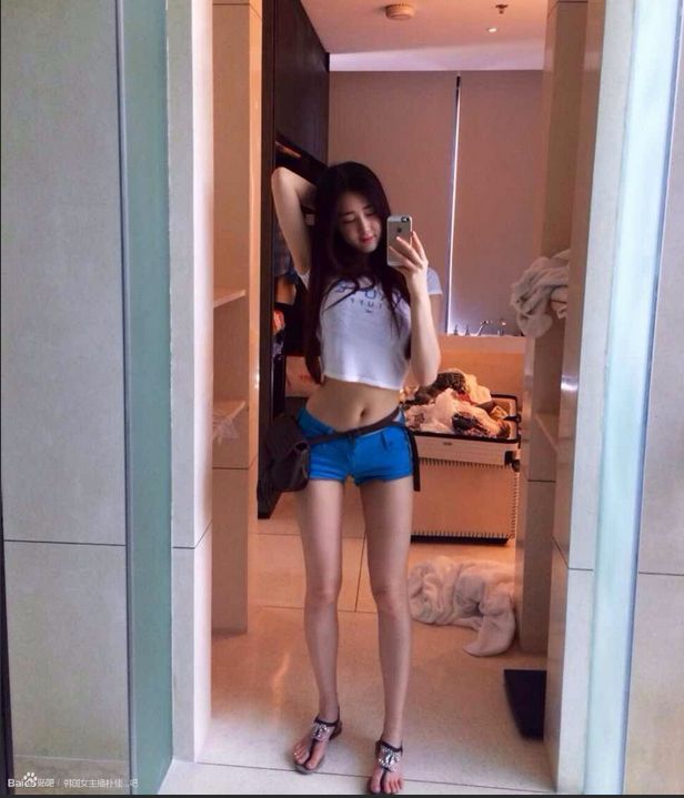 请问小姐您贵姓的主播照片