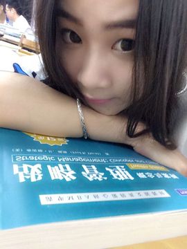 c浅月主播照片