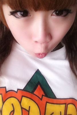 Dearly灬红桃A主播照片